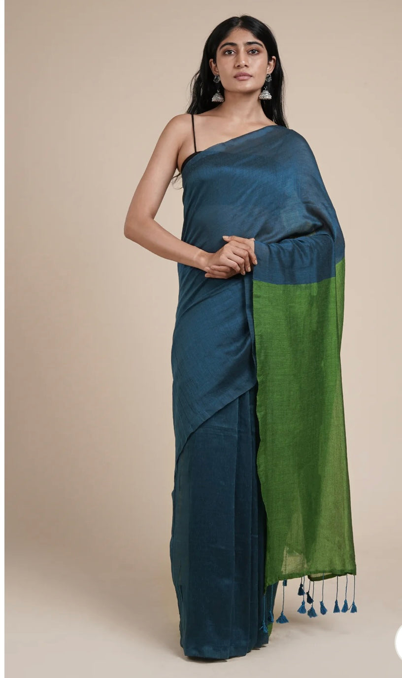 Shreedhaaga Deep Blue and Green Mulmul Saree